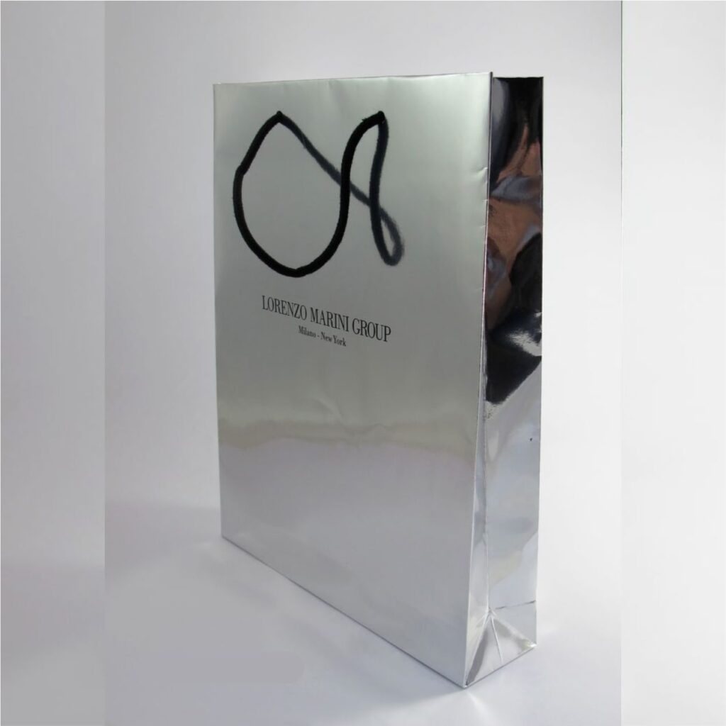 sacolas de papel com laminação metalizada