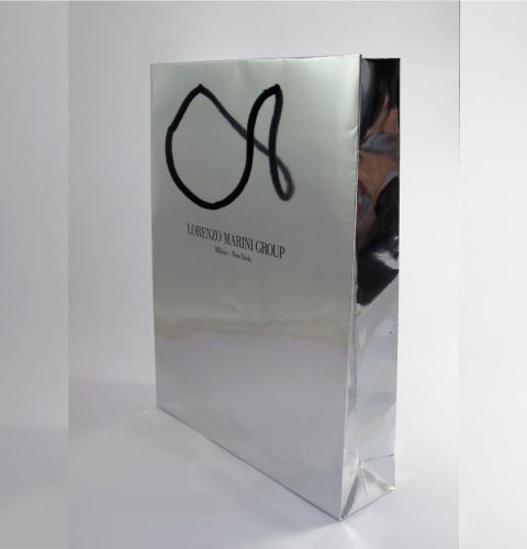 sacolas de papel com laminação metalizada